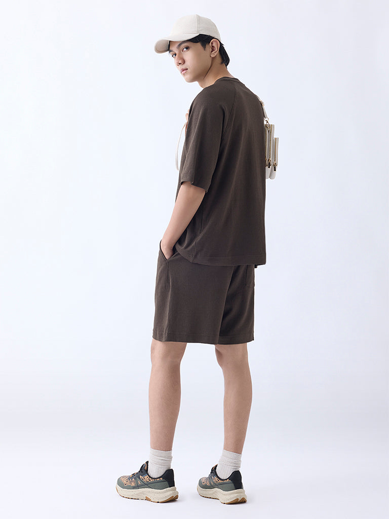 Studiofit Brown Solid Relaxed-Fit Mid-Rise Shorts - Image 5