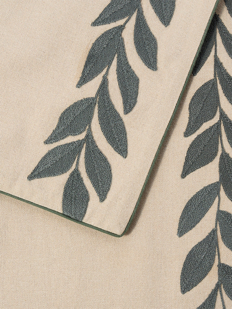 Westside Home Beige Leaf Design Table Runner - Image 3