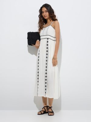 Bombay Paisley White Embroidered Cotton-Blend A-Line Dress