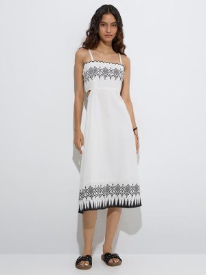 Bombay Paisley White Embroidered Cotton A-Line Dress