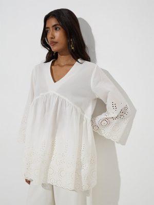 Utsa White Schiffli Patterned Cotton Kurti