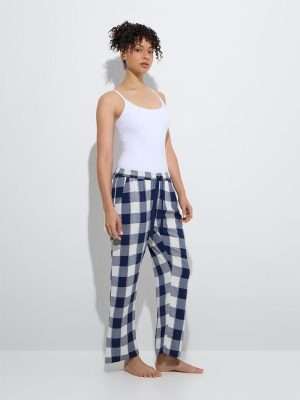 Wunderlove Navy Checks Design High-Rise Lounge Pants
