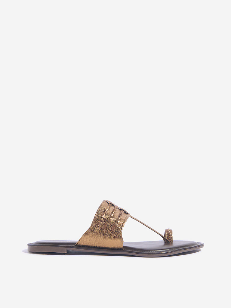 LUNA BLU Bronze Kolhapuri Sandals