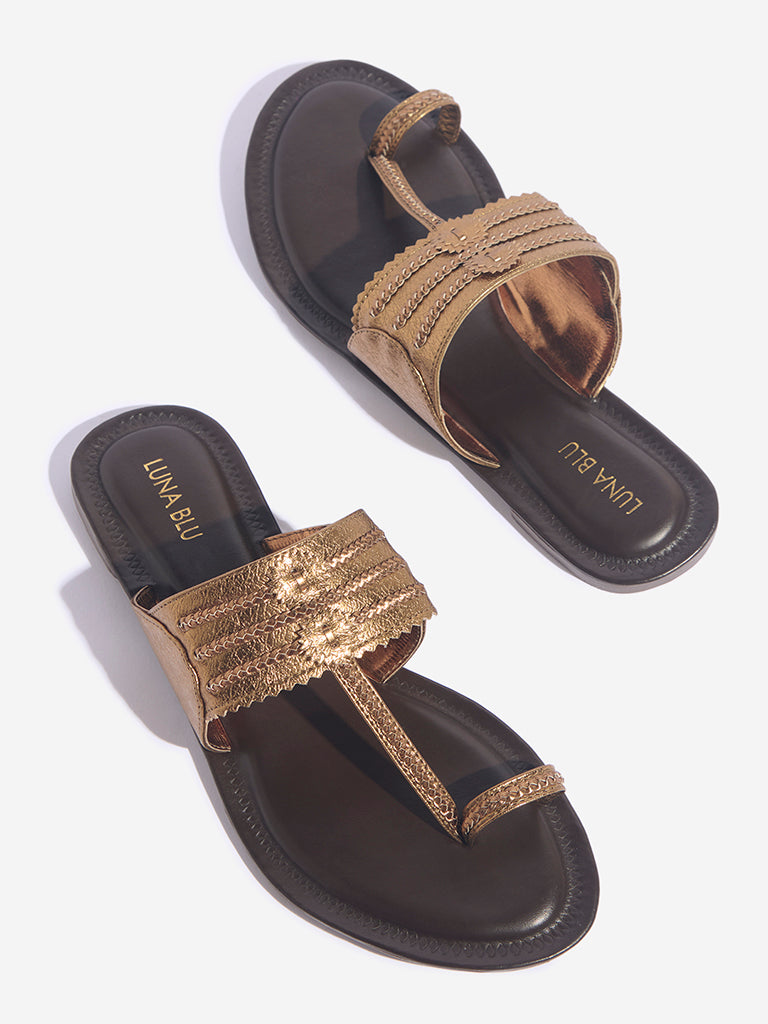 LUNA BLU Bronze Kolhapuri Sandals - Image 3