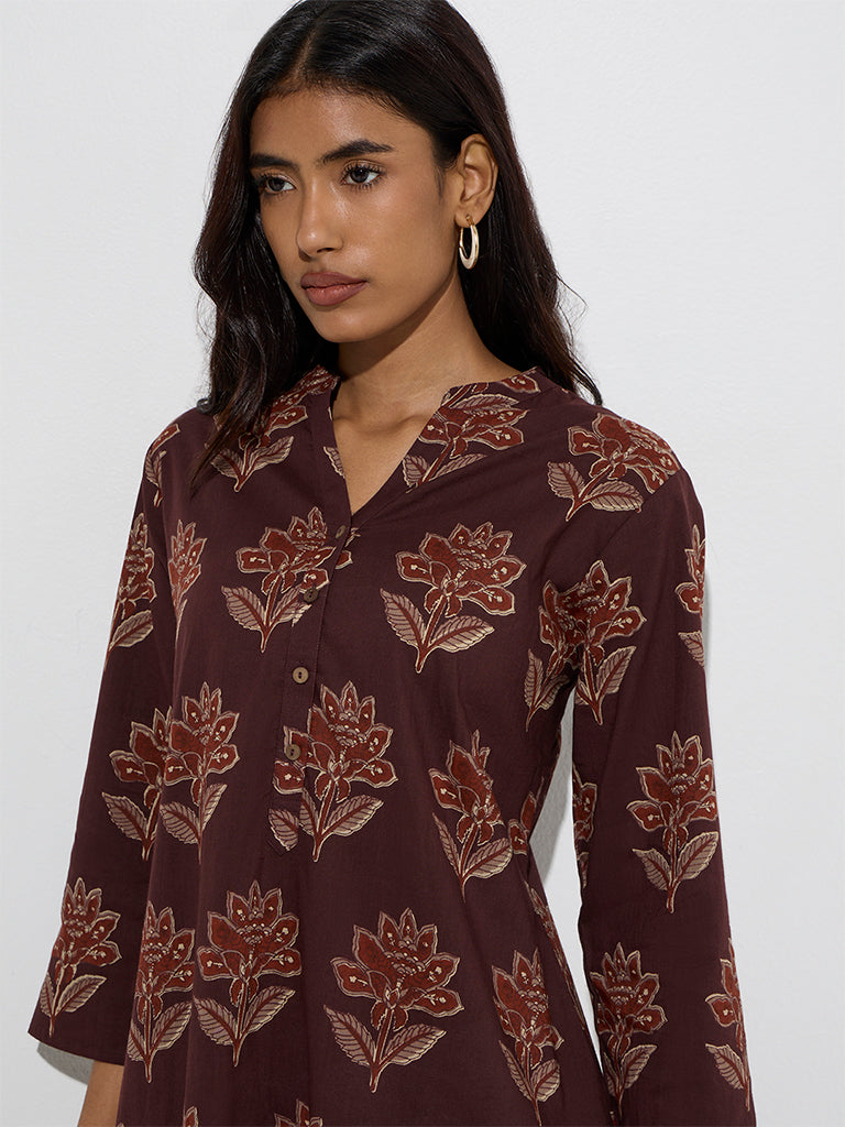 Utsa Brown Floral Design Straight Cotton Kurta - Image 3
