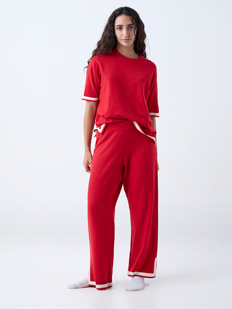 Wunderlove Red Solid Top