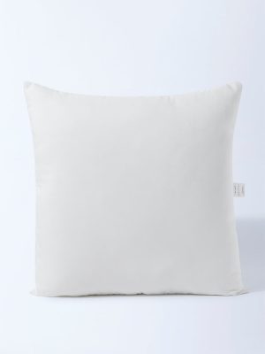 Westside Home White Solid Cushion Filler