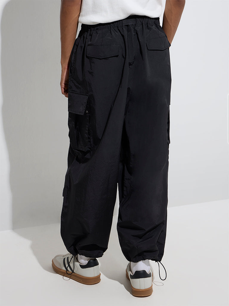 Nuon Black Cargo-Style Relaxed-Fit Mid-Rise Pants - Image 5