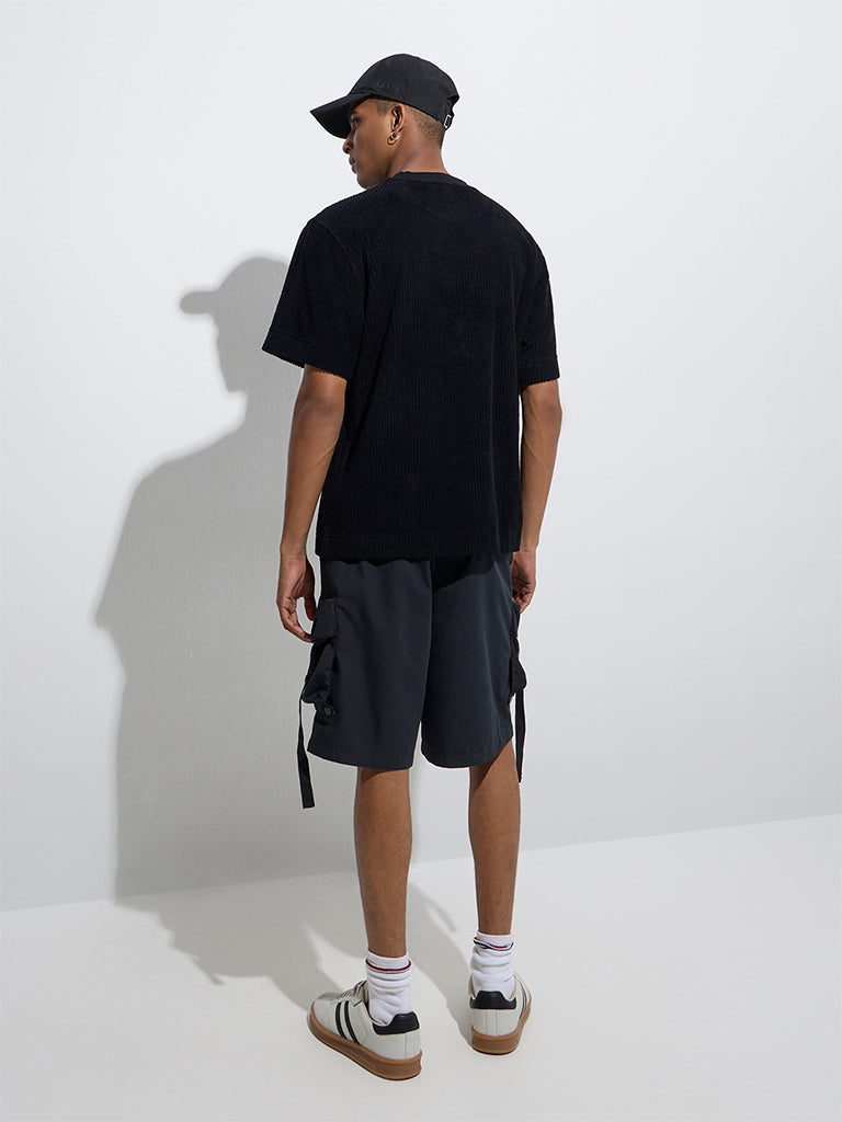 Nuon Black Cargo-Style Relaxed-Fit Mid-Rise Shorts - Image 5