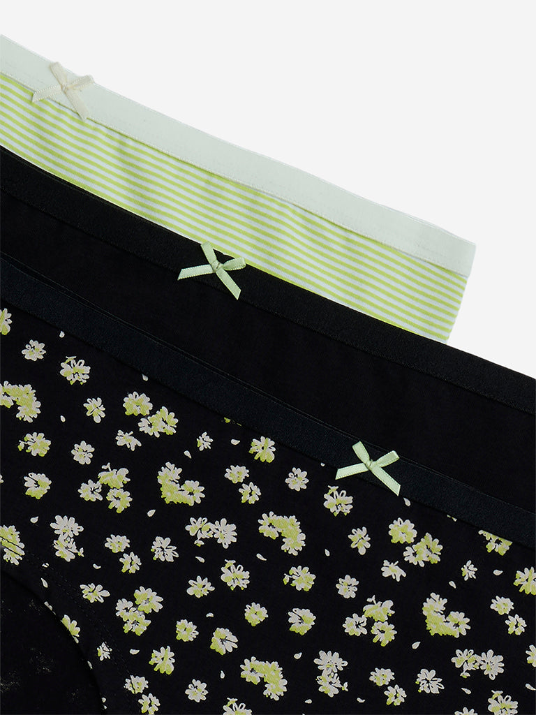 Wunderlove Black Cotton-Blend Low Rise Briefs - Pack of 3 - Image 4