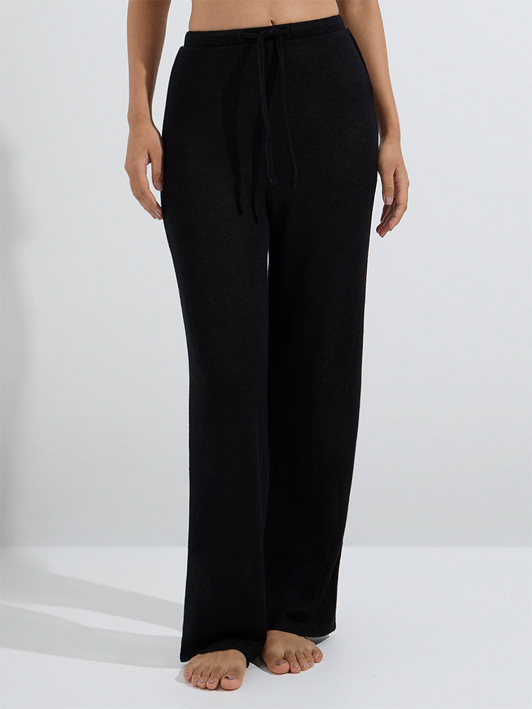 Wunderlove Black Solid High-Rise Lounge Pants - Image 2