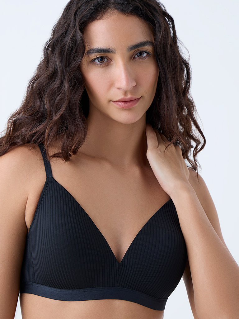 Wunderlove Black Self-Striped Padded Bra - Image 3