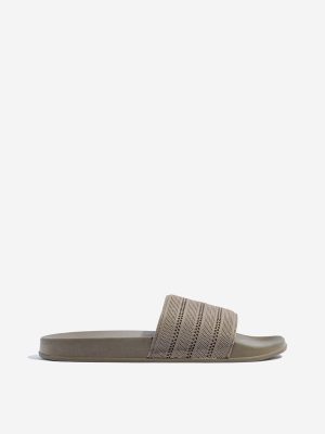 SOLEPLAY Taupe Knit-Textured Pool Slides