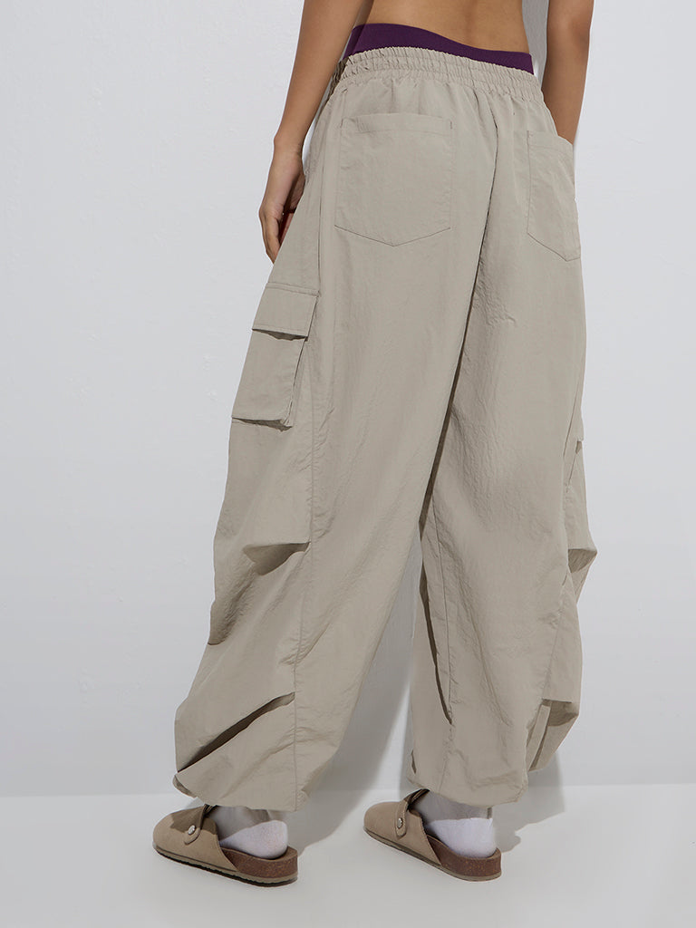Nuon Beige Mid-Rise Harem Pants - Image 4