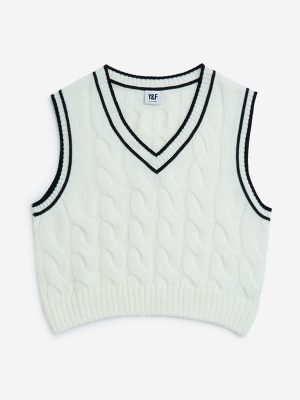 Y&F Kids White Knit-Textured Sweater Vest