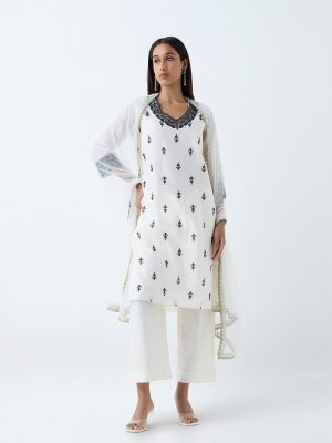 Vark White Embroidered Cotton-Blend A-Line Ethnic Set