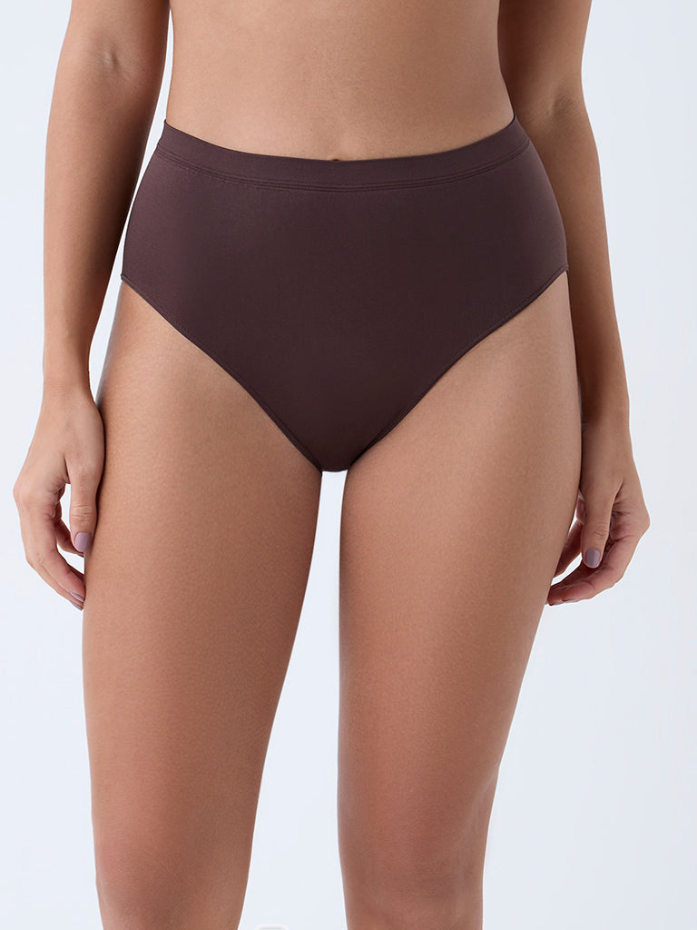 Wunderlove Dark Brown Solid Seam-Free Full Briefs - Image 2