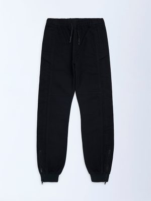 Y&F Kids Black Solid Mid-Rise Cotton-Blend Joggers