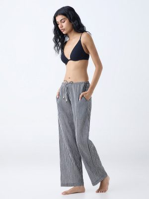 Superstar Black Underwired Cotton-Blend Plunge Bra