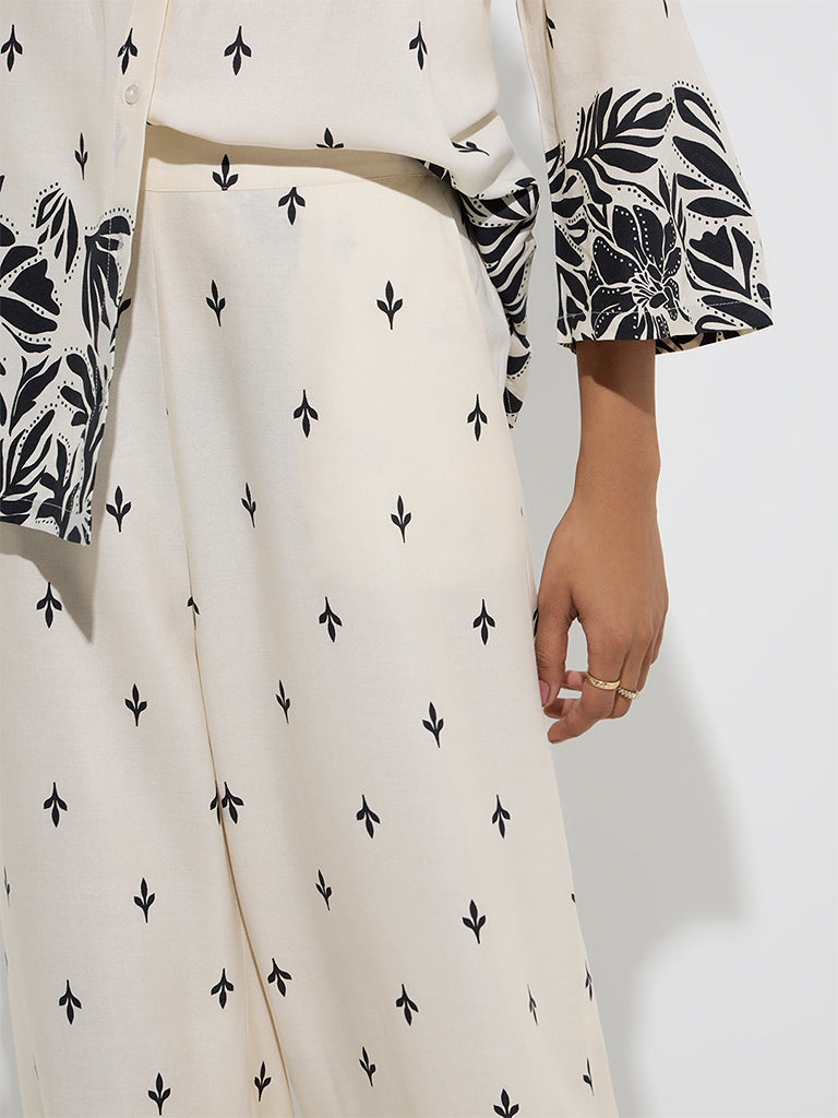 LOV Off-White Leaf Patterned High-Rise Trousers - Image 3