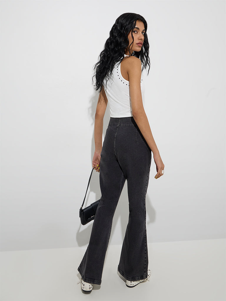 Nuon Grey Bootcut High-Rise Jeans - Image 4