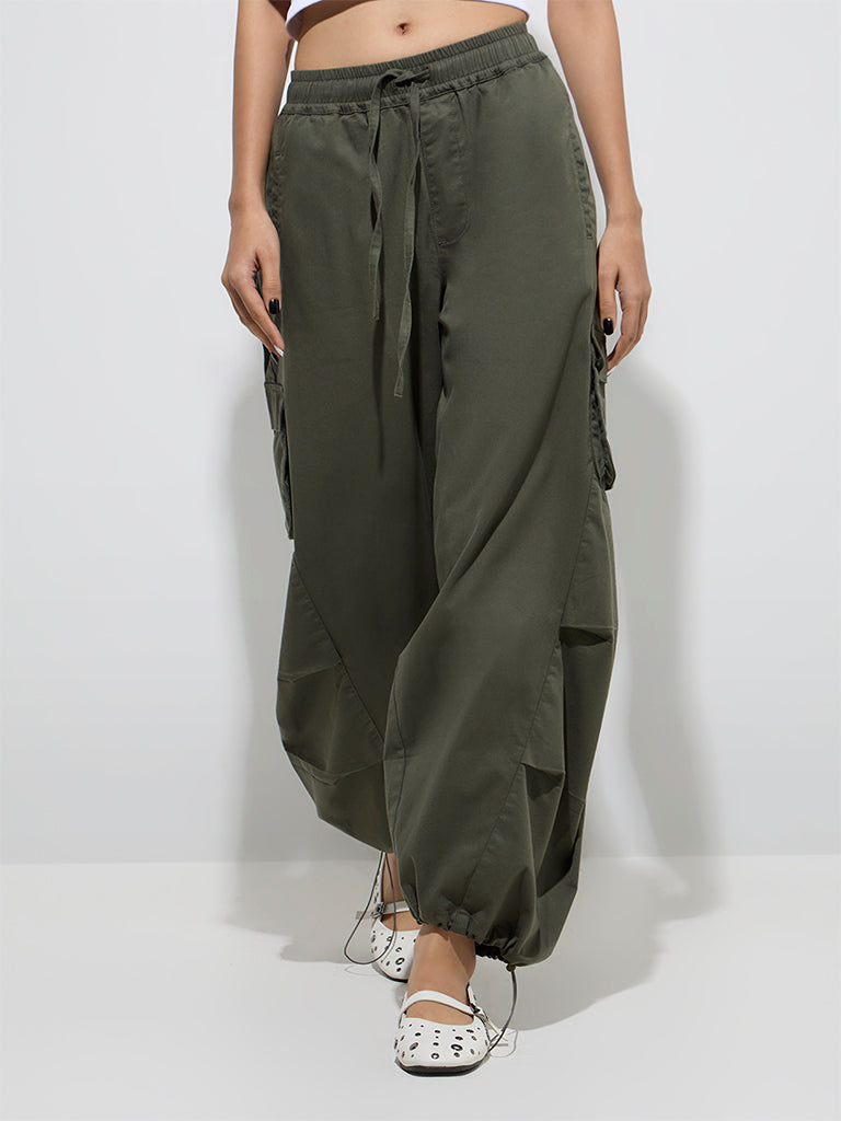 Nuon Olive Harem-Style Mid-Rise Cotton-Blend Pants - Image 2