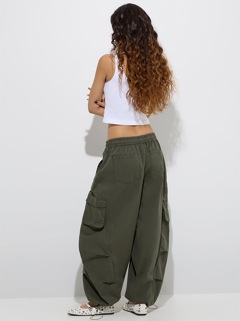 Nuon Olive Harem-Style Mid-Rise Cotton-Blend Pants - Image 4