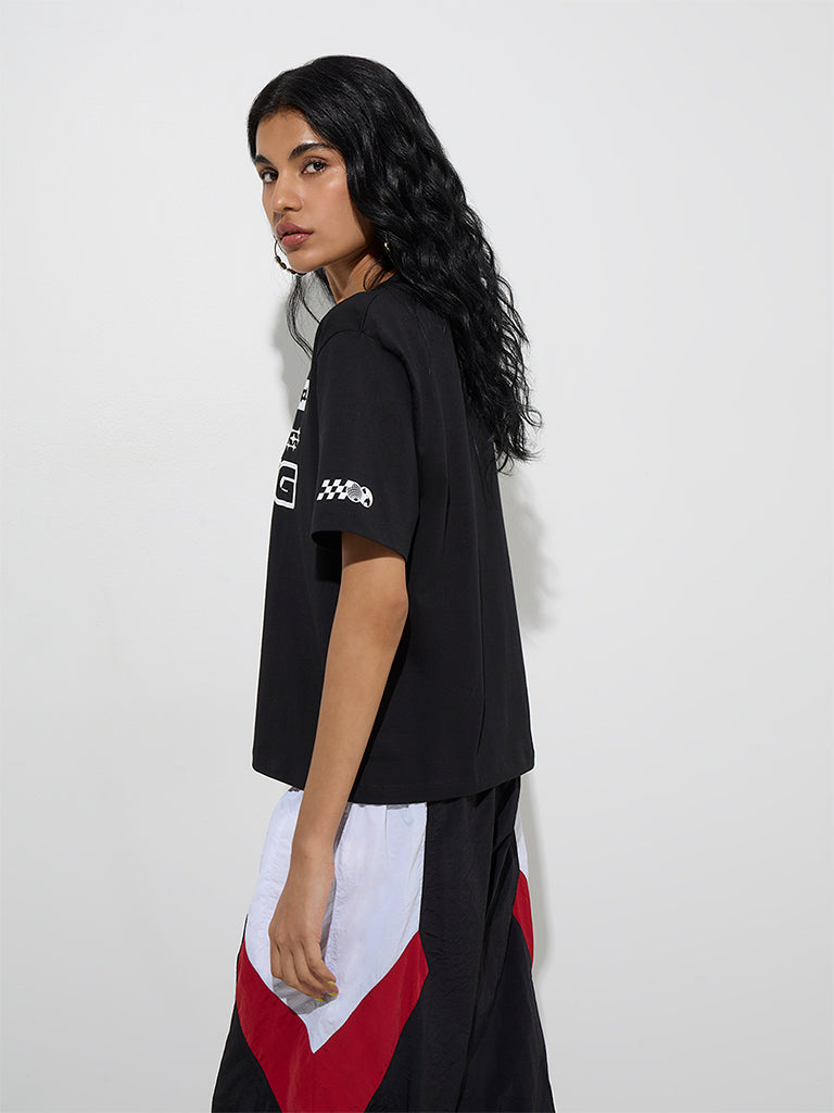 Nuon Black Text Printed Cotton-Blend T-Shirt - Image 4
