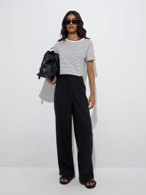 LOV Black Solid Mid-Rise Linen Pants