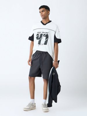 Nuon Black Printed Relaxed-Fit Mid-Rise Shorts