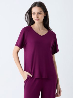 Wunderlove Purple Solid V-Neck T-Shirt