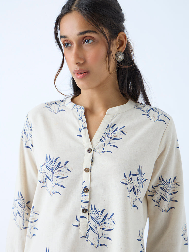 Utsa Off-White Leaf Design Cotton-Blend Tunic - Image 3