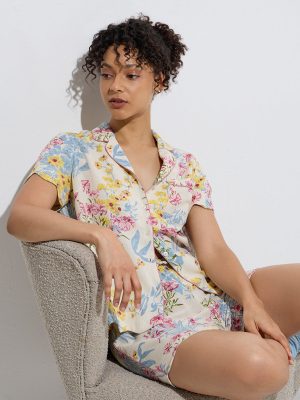 Wunderlove Multicolour Floral Detailed Shirt and Shorts Set