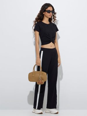 Studiofit Black Knot-Detailed Ribbed Cotton-Blend T-Shirt