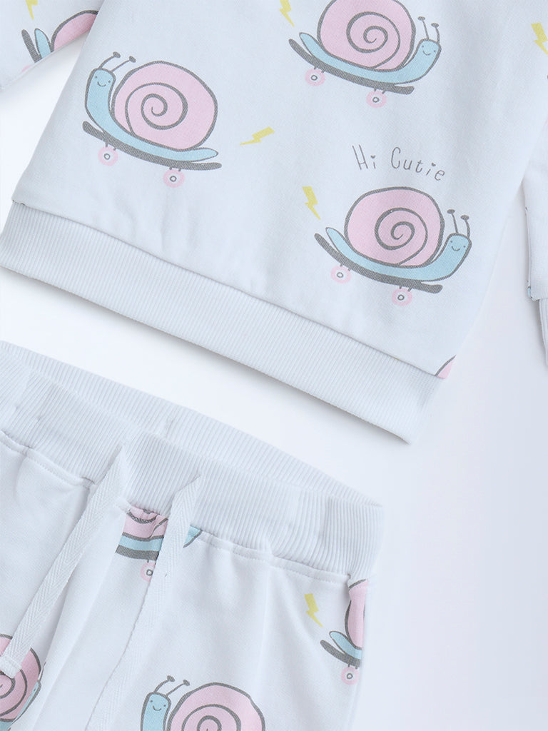 HOP Baby White Animal Printed Cotton T-Shirt and Joggers Set - Image 3