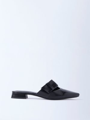 LUNA BLU Black Pointed-Toe Mules