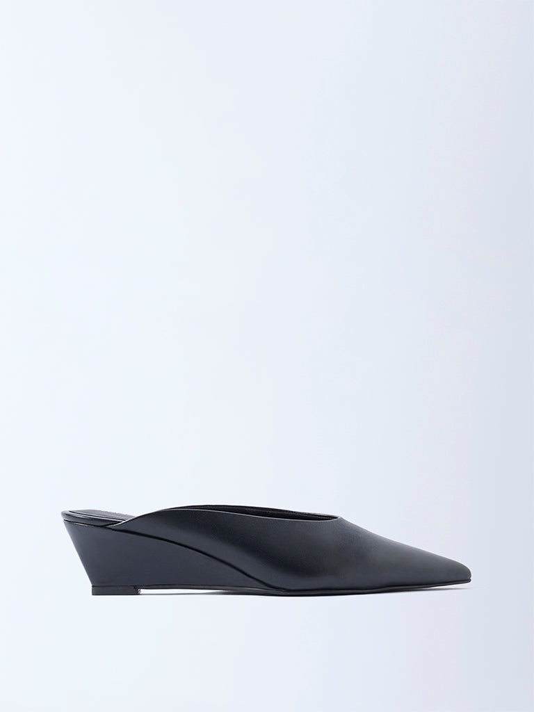 LUNA BLU Black Wedge-Heel Mules
