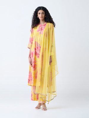 Vark Yellow Floral Patterned A-Line Ethnic Set
