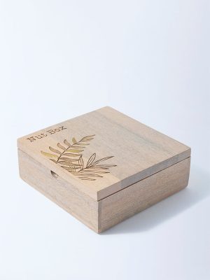 Westside Home Beige Leaf Etched Wooden Nut Box