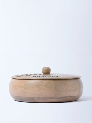 Westside Home Beige Leaf Etched Wooden Roti Box