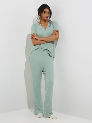 Wunderlove Mint Ribbed-Textured High-Rise Pants