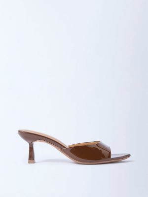 LUNA BLU Brown Solid Kitten Heel Sandals