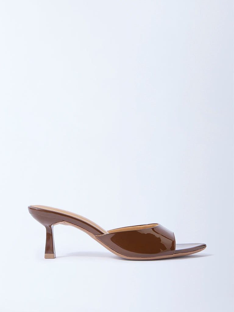 LUNA BLU Brown Solid Kitten Heel Sandals