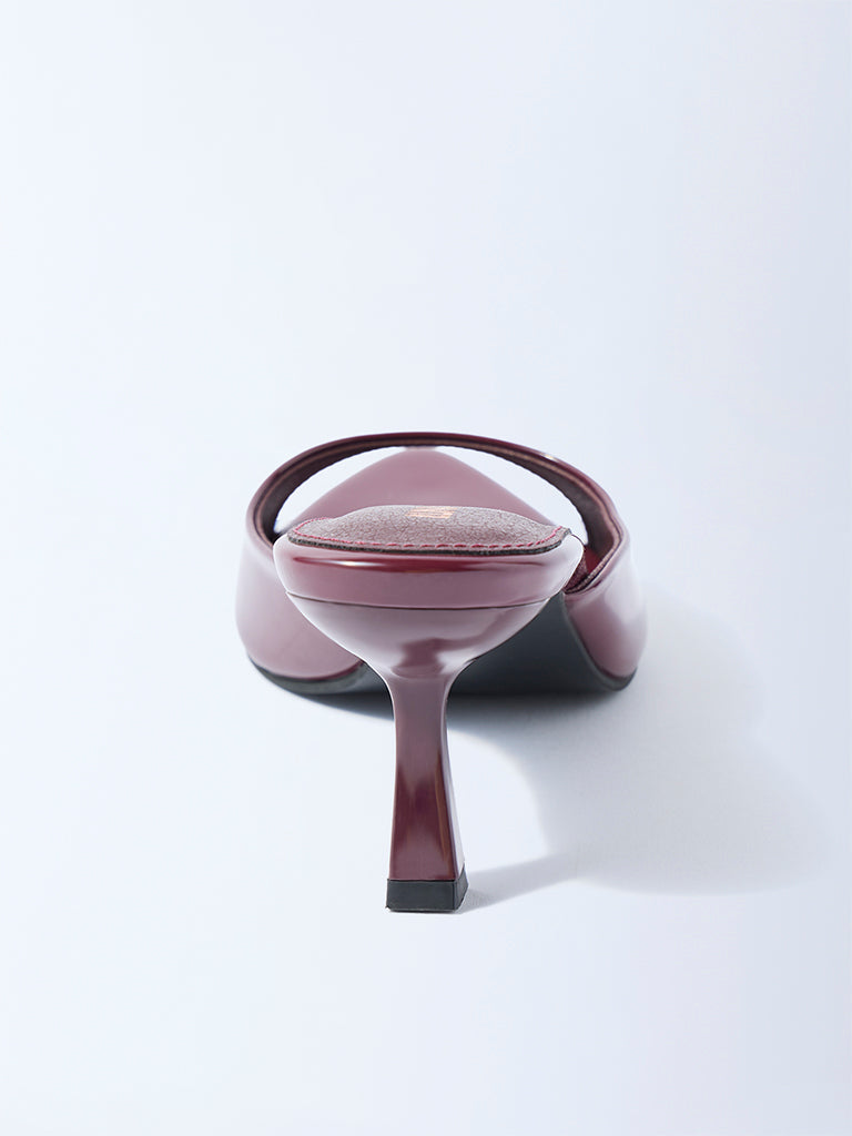 LUNA BLU Burgundy Solid Kitten Sandals - Image 3