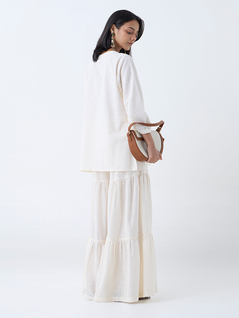 Utsa Off-White Paisley Embroidered Cotton Kurti - Image 4