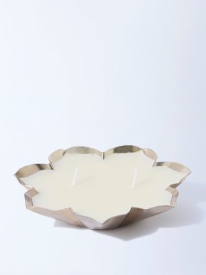 Westside Home Gold Lotus-Shaped Fragrance Candle - Festive Season Gift