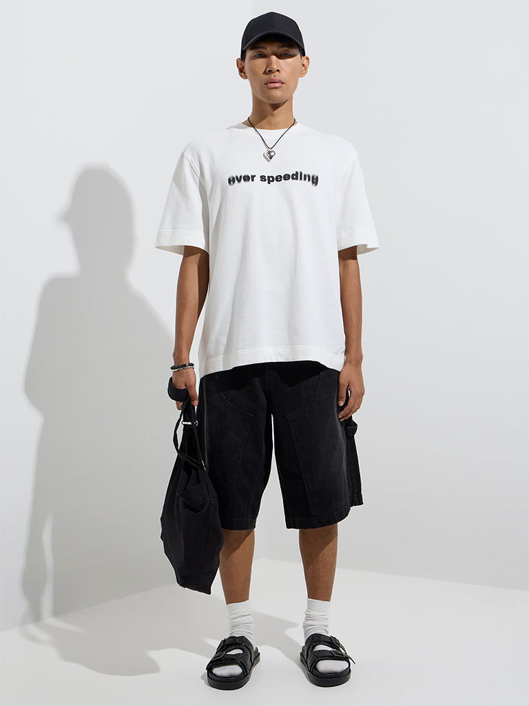 Nuon White Text Detailed Relaxed-Fit Cotton T-Shirt - Image 2