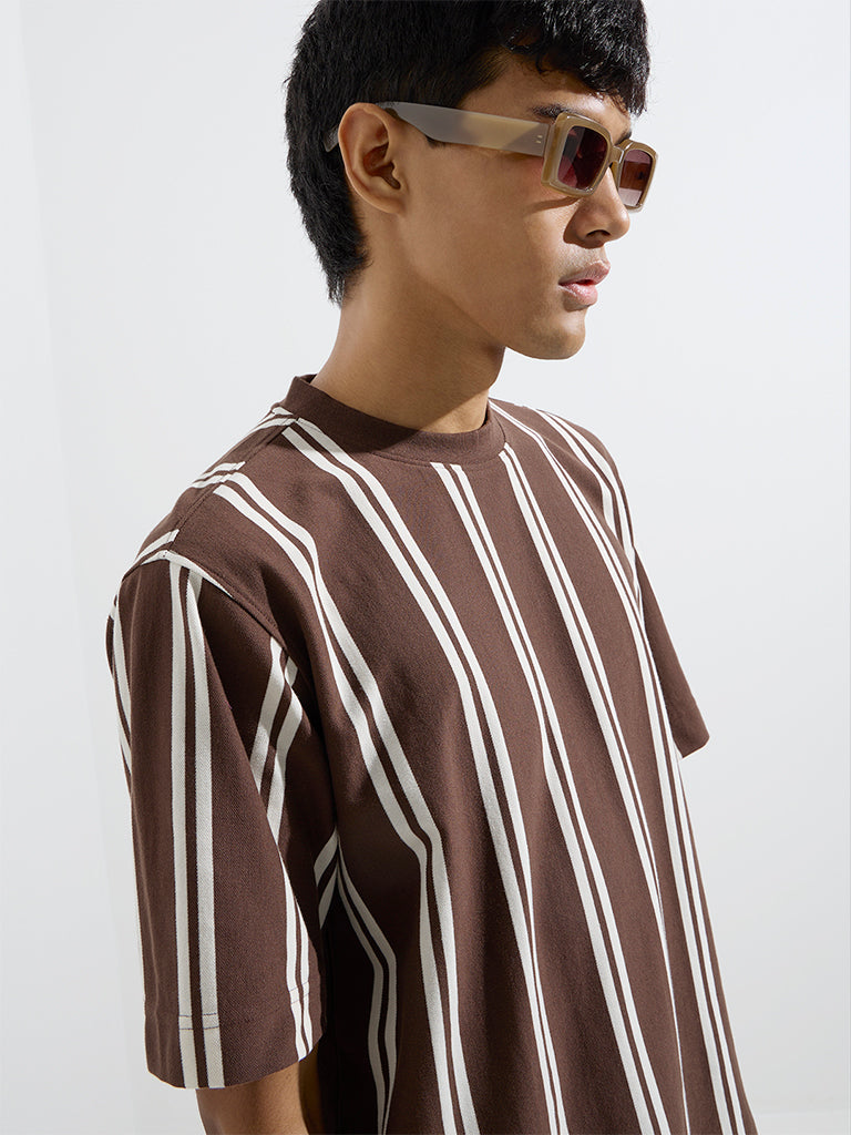 Nuon Dark Brown Stripe Patterned Relaxed-Fit T-Shirt - Image 4