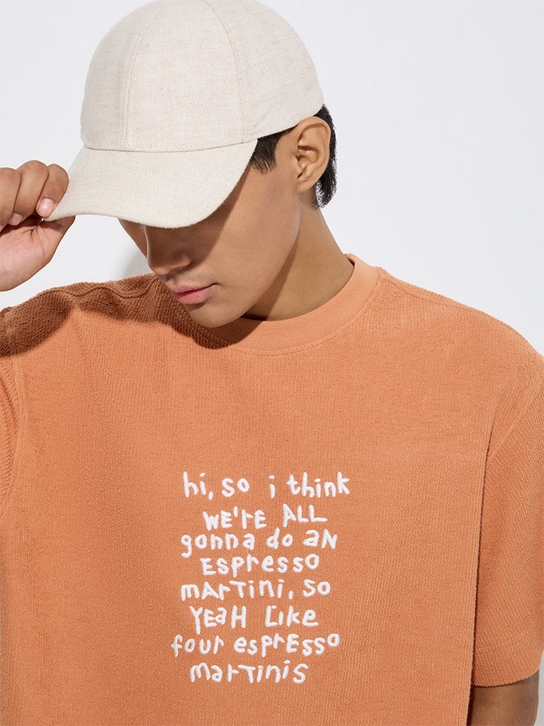 Nuon Orange Text Pattern Relaxed-Fit Cotton T-Shirt - Image 3