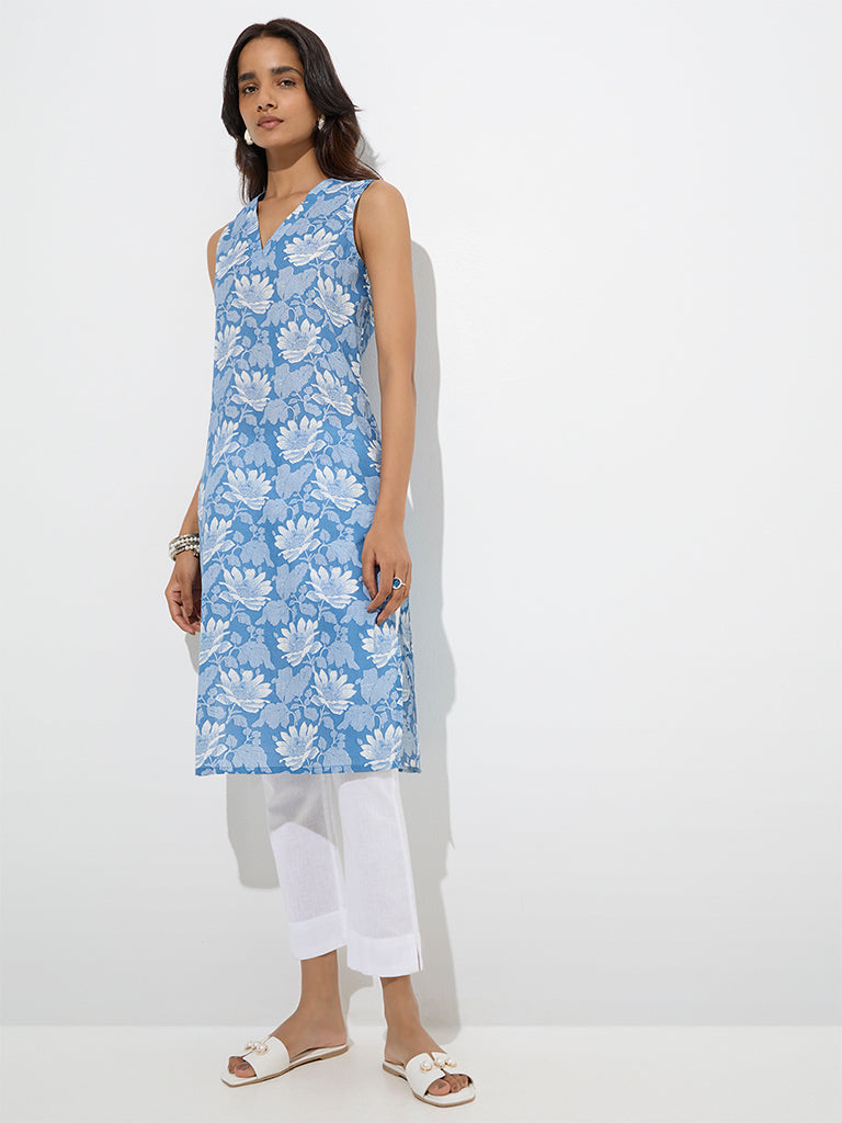 Utsa Blue Floral Detailed Cotton Straight Kurta - Image 2